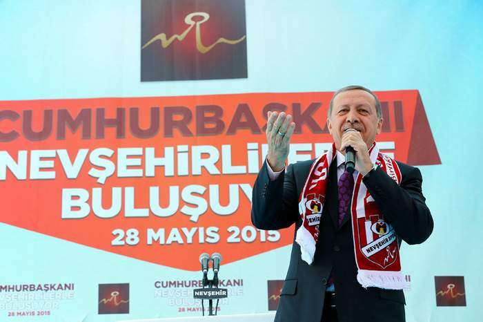 Cumurbaşkanı Erdoğan, Nevşehir Spor Taraftarını Sevince Boğdu