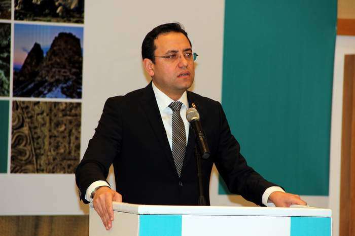 Gizligider, "İzmir-Nevşehir Uçak Seferleri Başlıyor"