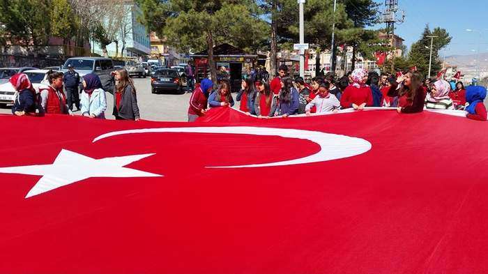 Gülşehir’de Çanakkale Zaferi Yürüyüşü Yapıldı