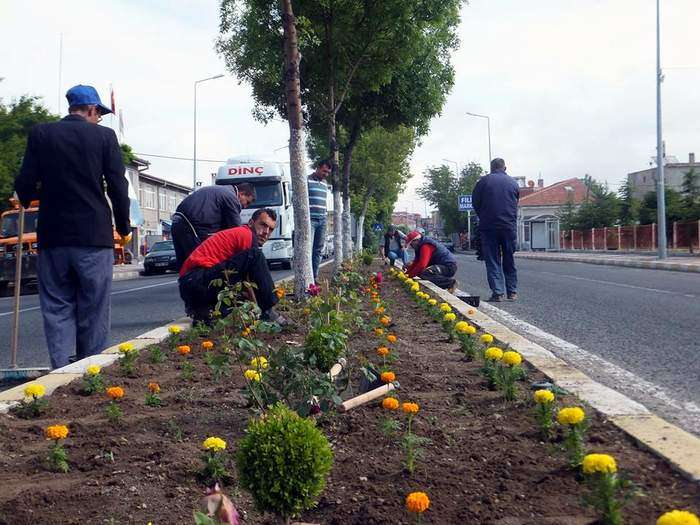 Kaymaklı’da Çevre Düzenlemesi Yapılıyor