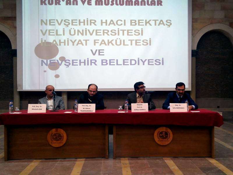 Nevşehir Hacı Bektaş Veli &Uuml;niversitesi İşbirliği İle &lsquo; Kur&rsquo;an Ve M&uuml;sl&uuml;manlar&rsquo; Konulu Panel
