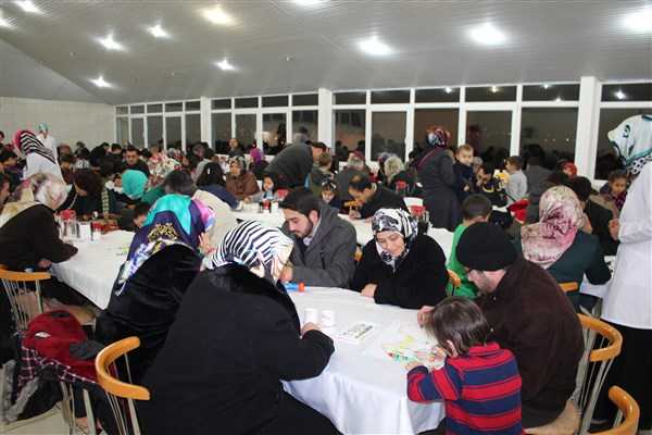 Lara Anasınıfında Dedeler Ve Nineler Torunlarıyla Resim Yaptı