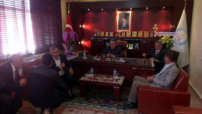 MHP Milletvekili Adayları Derinkuyu Belediyesini Ziyaret Etti