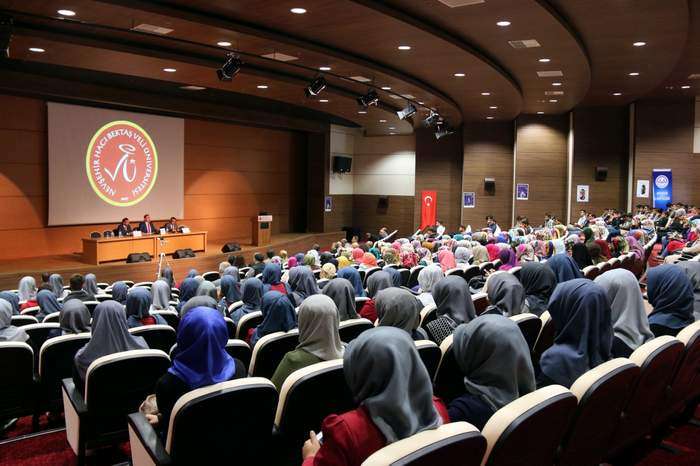 NEHÜ’de ‘Cami ve Namazla Arınma’ Konulu Panel Düzenlendi