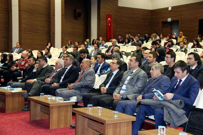 &lsquo;&rsquo;&Ouml;rnek Kişilikler Projesi&rsquo; Kapsamında NEH&Uuml;&rsquo;de Panel D&uuml;zenlendi