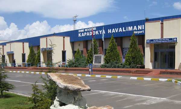 Nevşehir-İzmir Uçak Seferleri Başlıyor