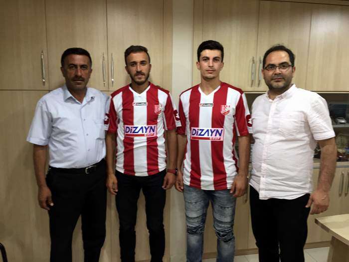 Nevşehir Spor, Karaman Belediyespordan 2 Futbolcu Transfer Etti