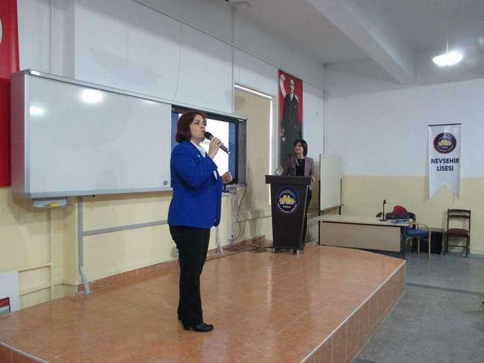 Nevşehir Lisesi&rsquo;nde Kadınlar G&uuml;n&uuml; Konferansı D&uuml;zenlendi