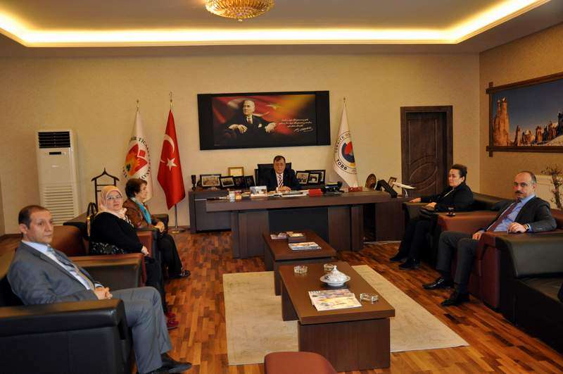 Nevşehir Yardımsevenler Derneği’nden Parmaksız’a Teşekkür Ziyareti