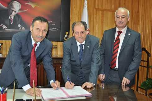 Özel İdare İle Bem-Bir-Sen Arasında Sözleşme İmzalandı 