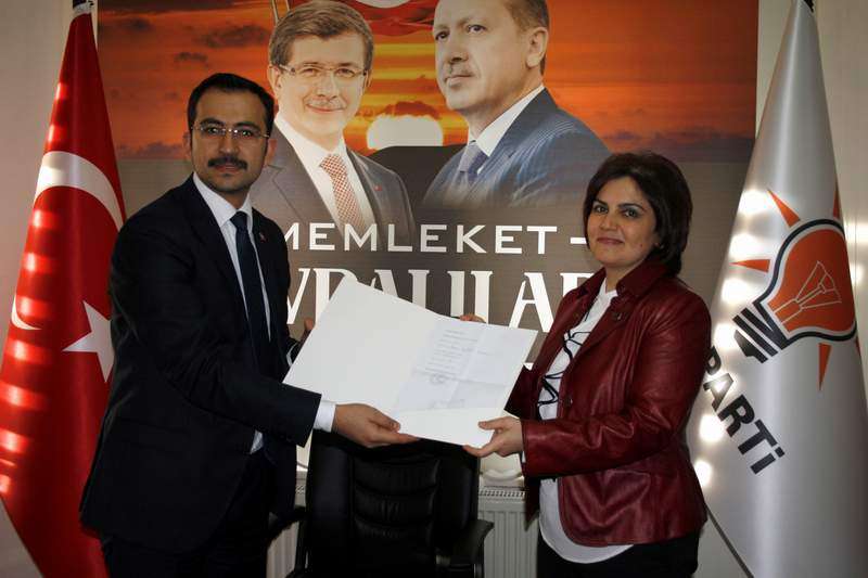 AK Parti’de İlk Başvuru Yurtbilir’den Geldi