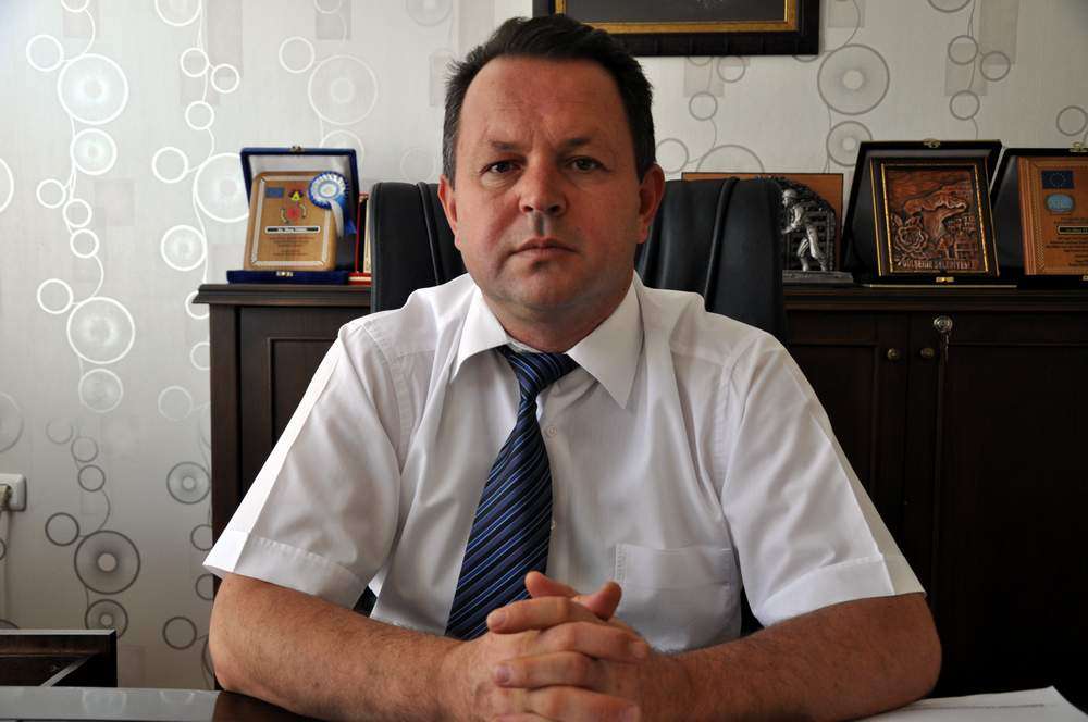 Karamsar Olmayın