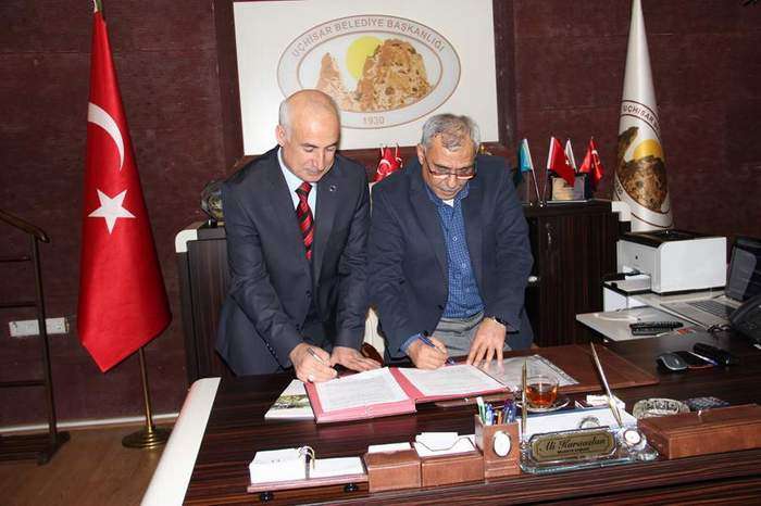 Uçhisar Belediyesi’nde Memurların Sosyal Denge Sözleşmesi Yenilendi