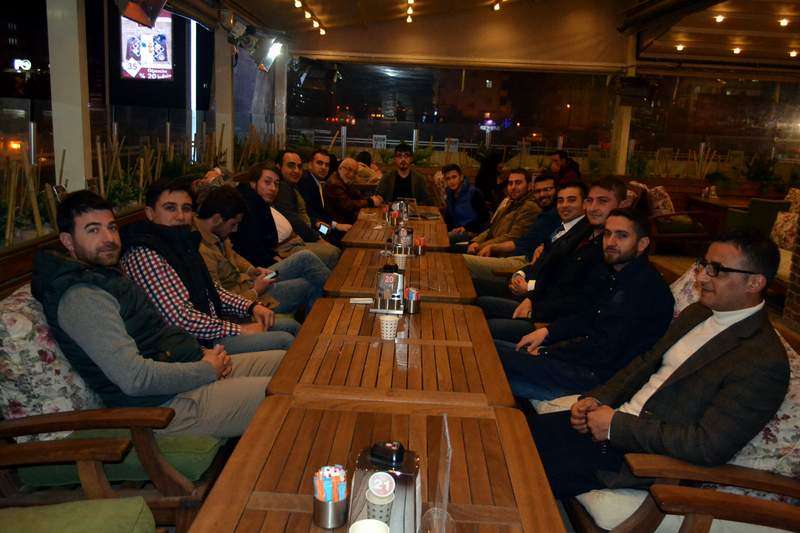 AK Parti Aday Adayı Mahmut Sami Uluer Gençleri Ömer Baba İle Buluşturdu