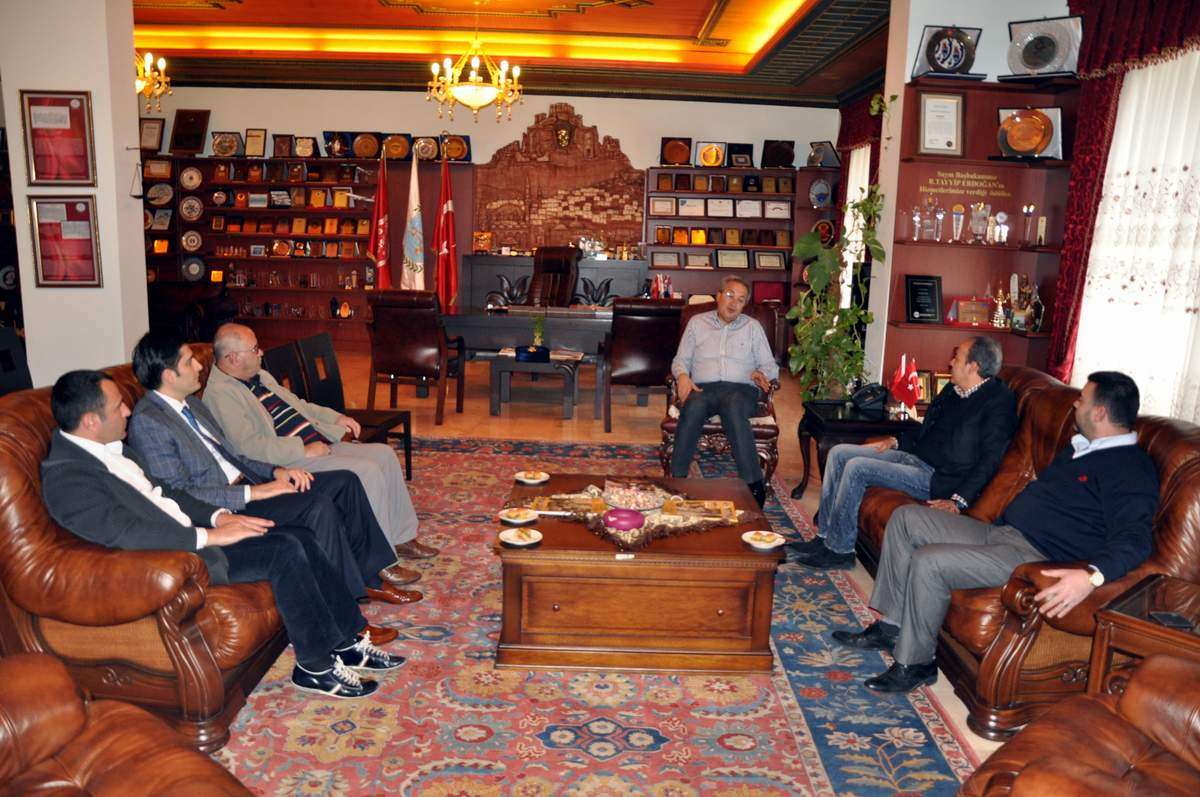 BELEDİYE BAŞKANI HASAN ÜNVER’İN ANNESİ RUZİYE ÜNVER,TOPRAĞA VERİLDİ