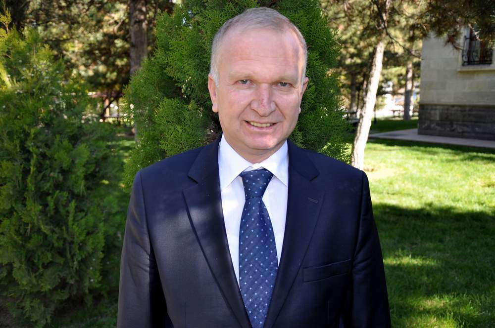 Vali Ceylan Siyasi Partileri Yine Ziyaret Edecek mi? 