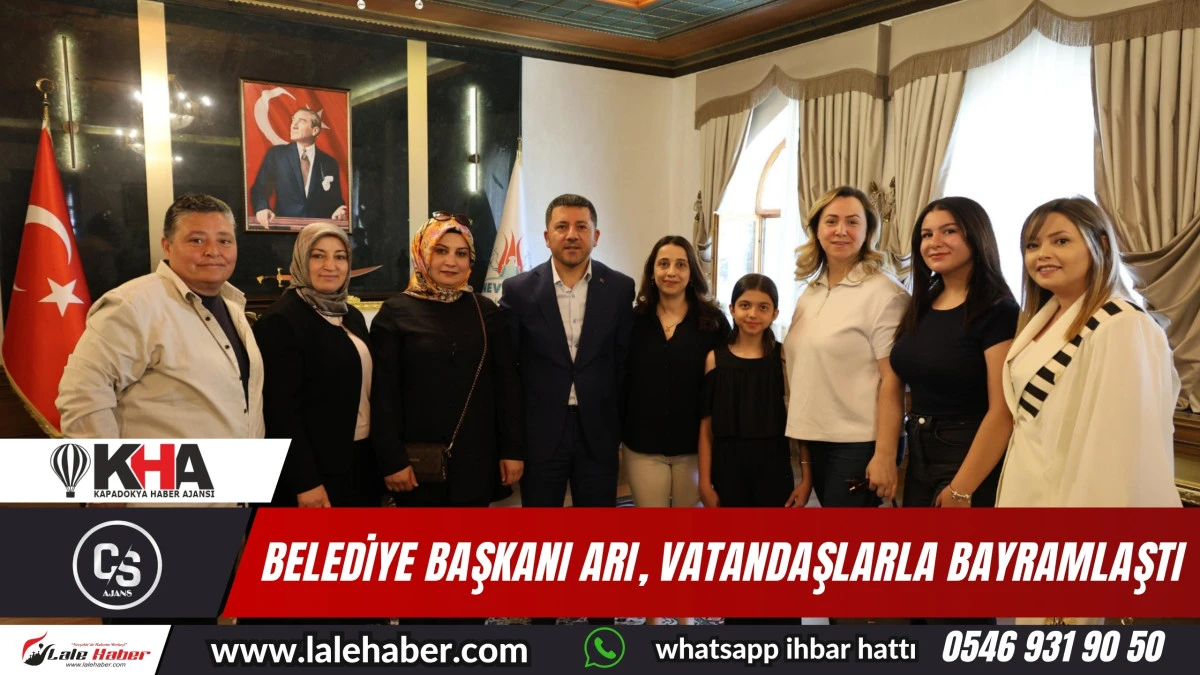 Belediye Başkanı Arı, vatandaşlarla ve personellerle bayramlaştı