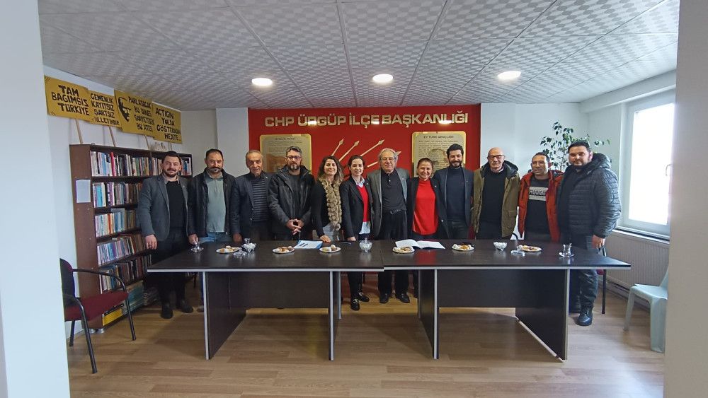 CHP Ürgüp İlçe Başkanlığı’na Koray Anarat seçildi